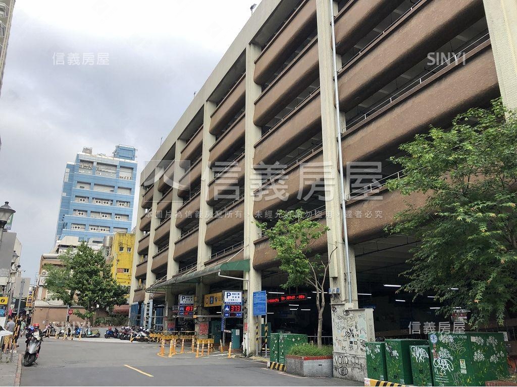西寧南路商四整棟房屋室內格局與周邊環境