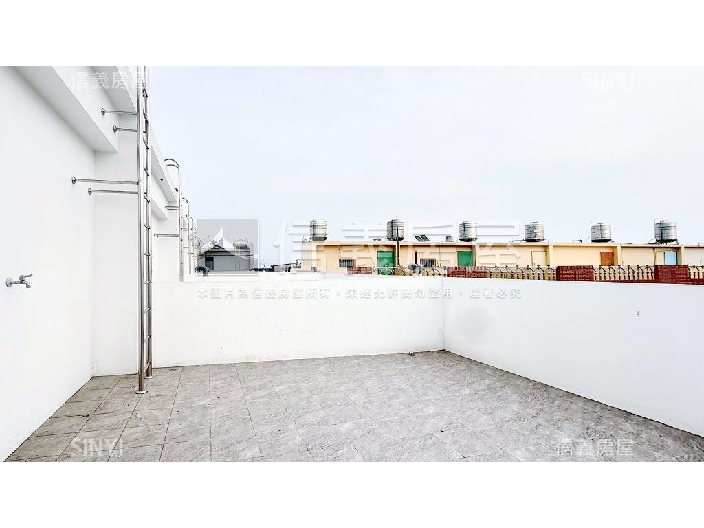 虎尾大屯全新邊間別墅房屋室內格局與周邊環境