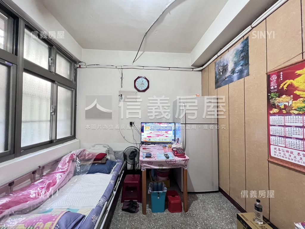 享世代旁美透天房屋室內格局與周邊環境