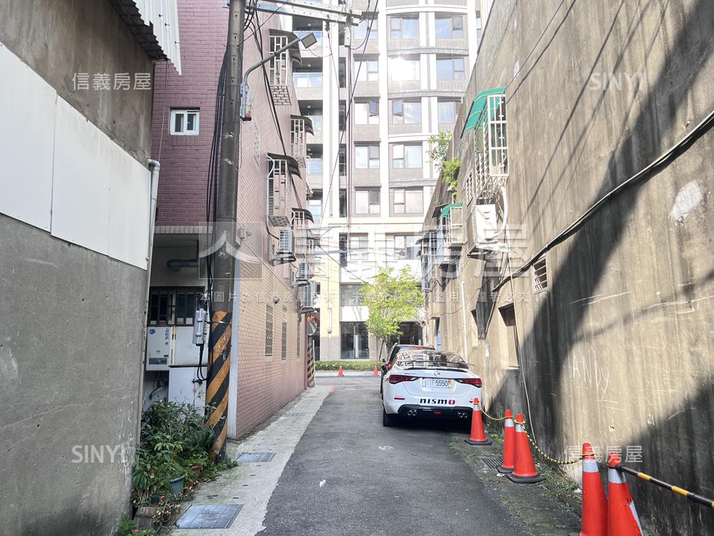 享世代旁美透天房屋室內格局與周邊環境
