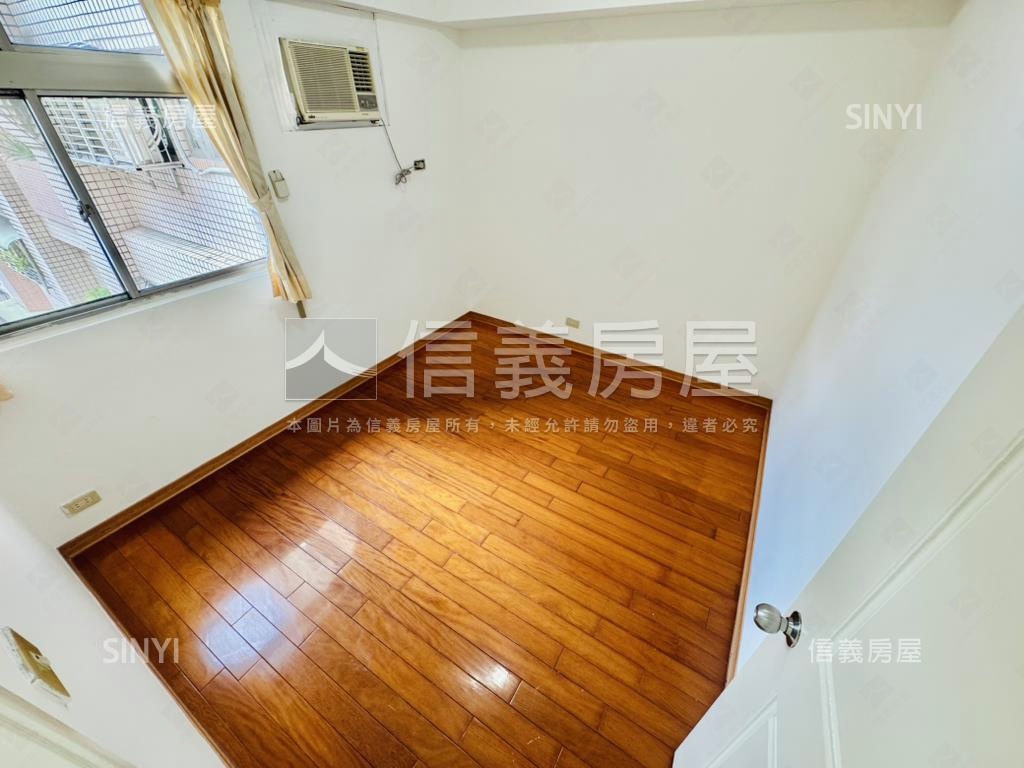 專任●泰隆麗都美景三房房屋室內格局與周邊環境
