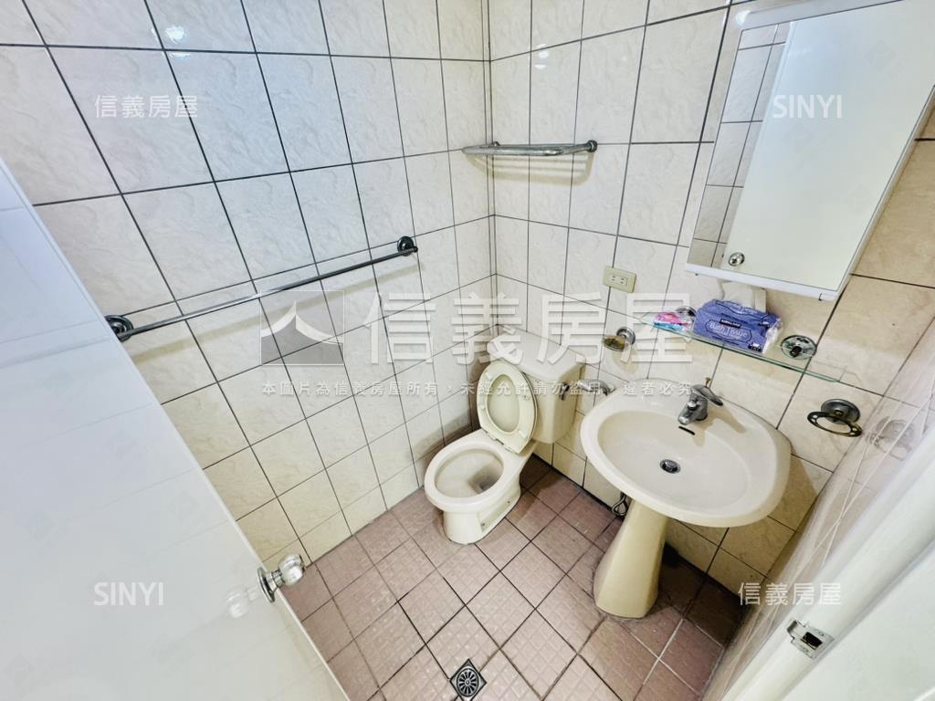 專任●泰隆麗都美景三房房屋室內格局與周邊環境