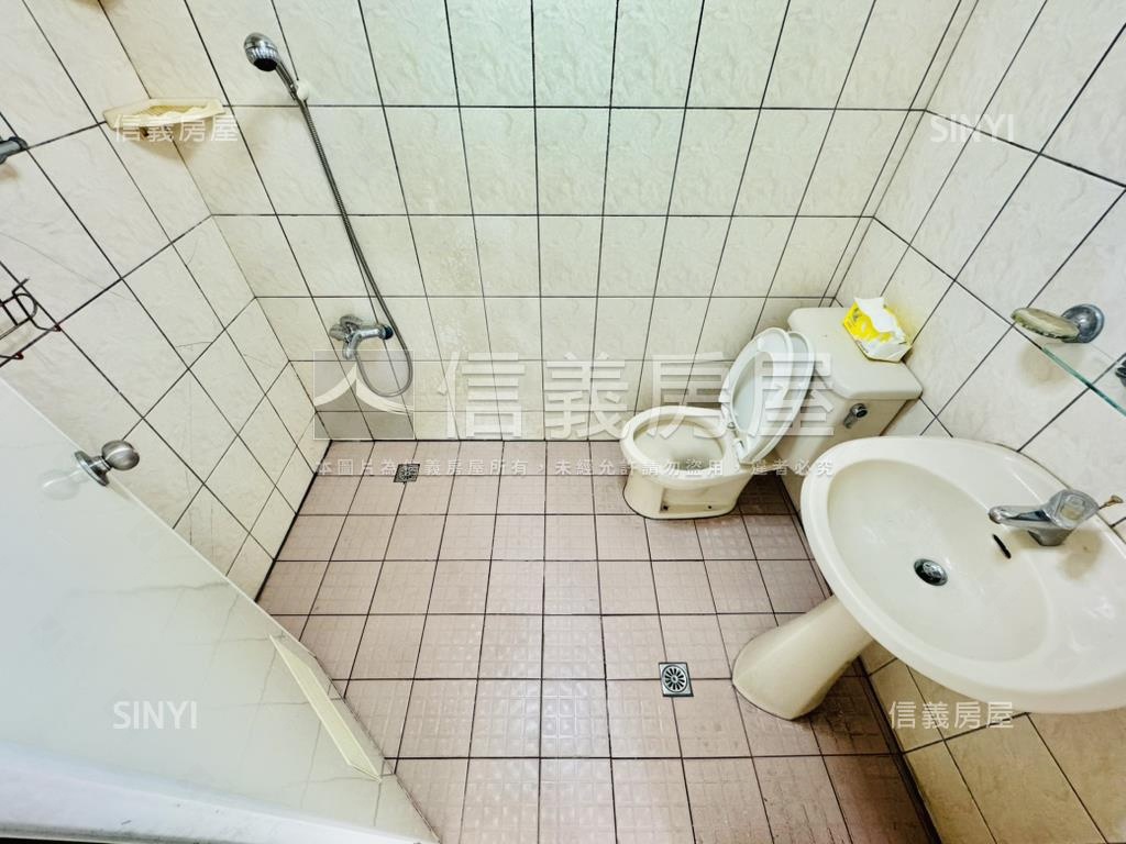 專任●泰隆麗都美景三房房屋室內格局與周邊環境