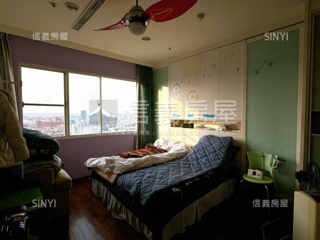 賽茵斯高樓層稀有釋出美宅房屋室內格局與周邊環境