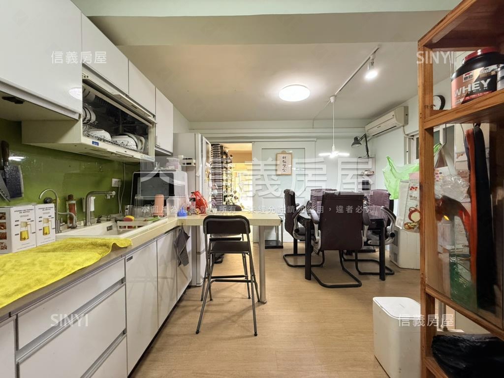 五甲近捷運站正街公寓一樓房屋室內格局與周邊環境