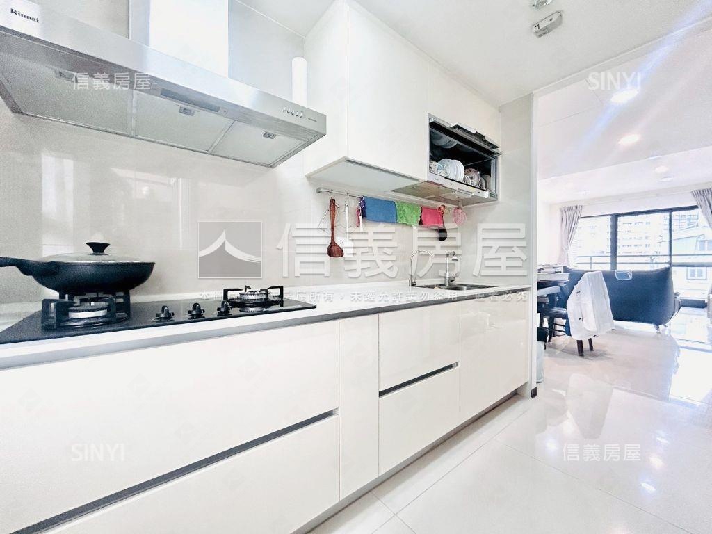 ＜專任＞鄉林艾美一期一會房屋室內格局與周邊環境