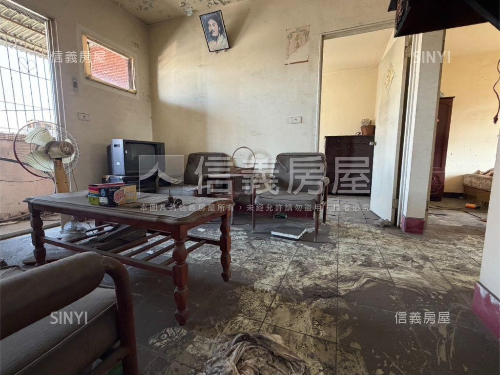 近衛武營重新出發健身公寓房屋室內格局與周邊環境