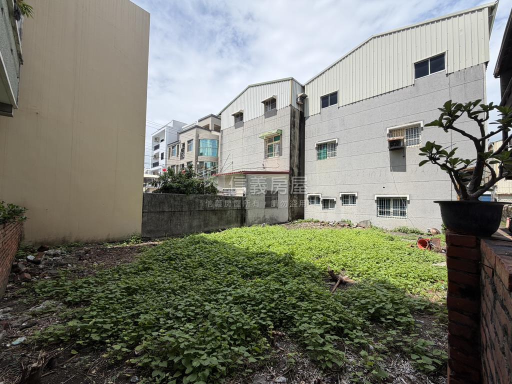 南區灣裡投資地房屋室內格局與周邊環境