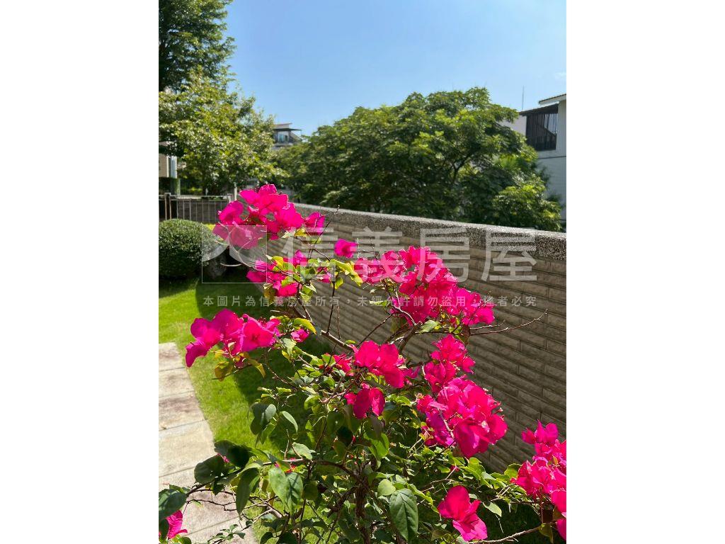 秀岡山莊陽光特區房屋室內格局與周邊環境