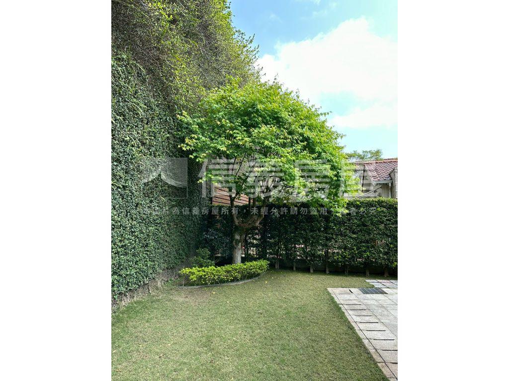 秀岡山莊陽光特區房屋室內格局與周邊環境