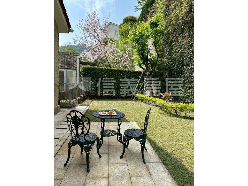 秀岡山莊陽光特區房屋室內格局與周邊環境