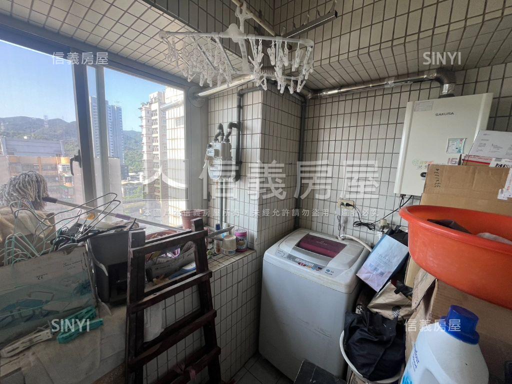 御湖雙璽景觀高樓３房房屋室內格局與周邊環境
