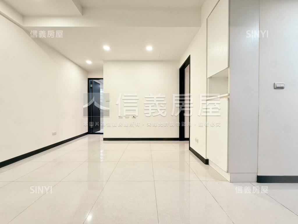 捷運晴好邊間兩房房屋室內格局與周邊環境