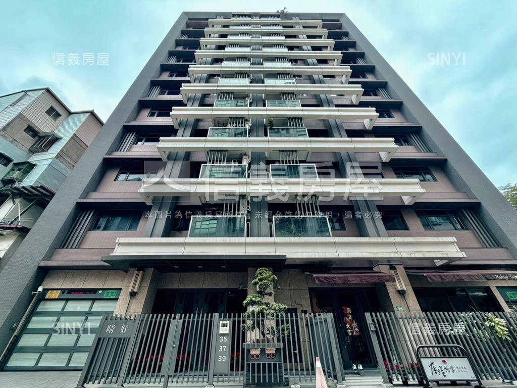 捷運晴好邊間兩房房屋室內格局與周邊環境