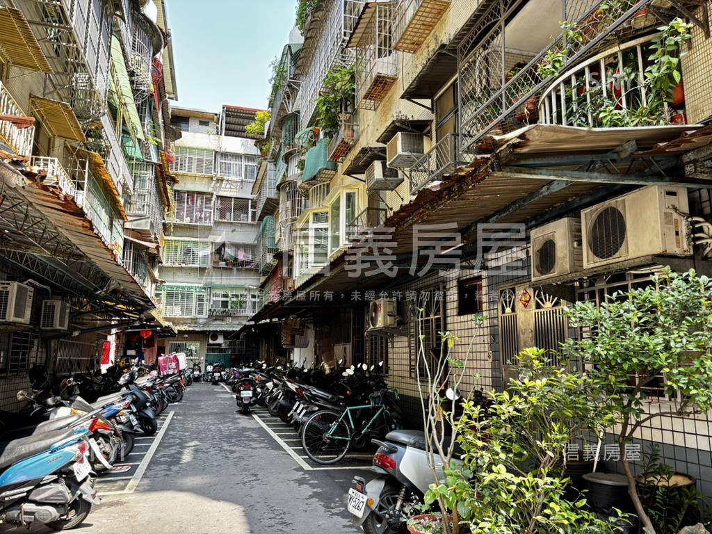 鄰埔墘公園精裝宅房屋室內格局與周邊環境