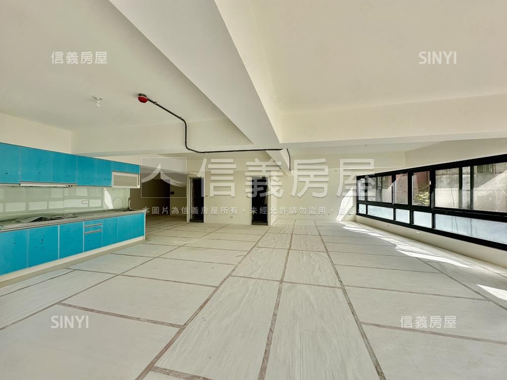 專任中港運動公園明亮華廈房屋室內格局與周邊環境
