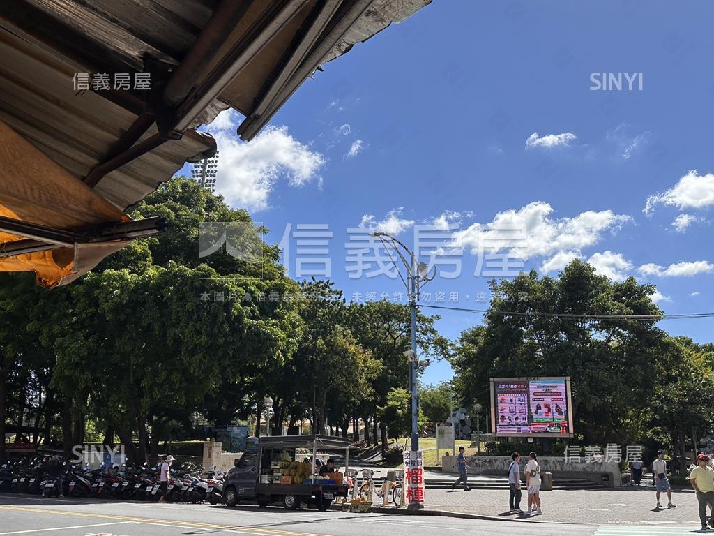 專任中港運動公園明亮華廈房屋室內格局與周邊環境