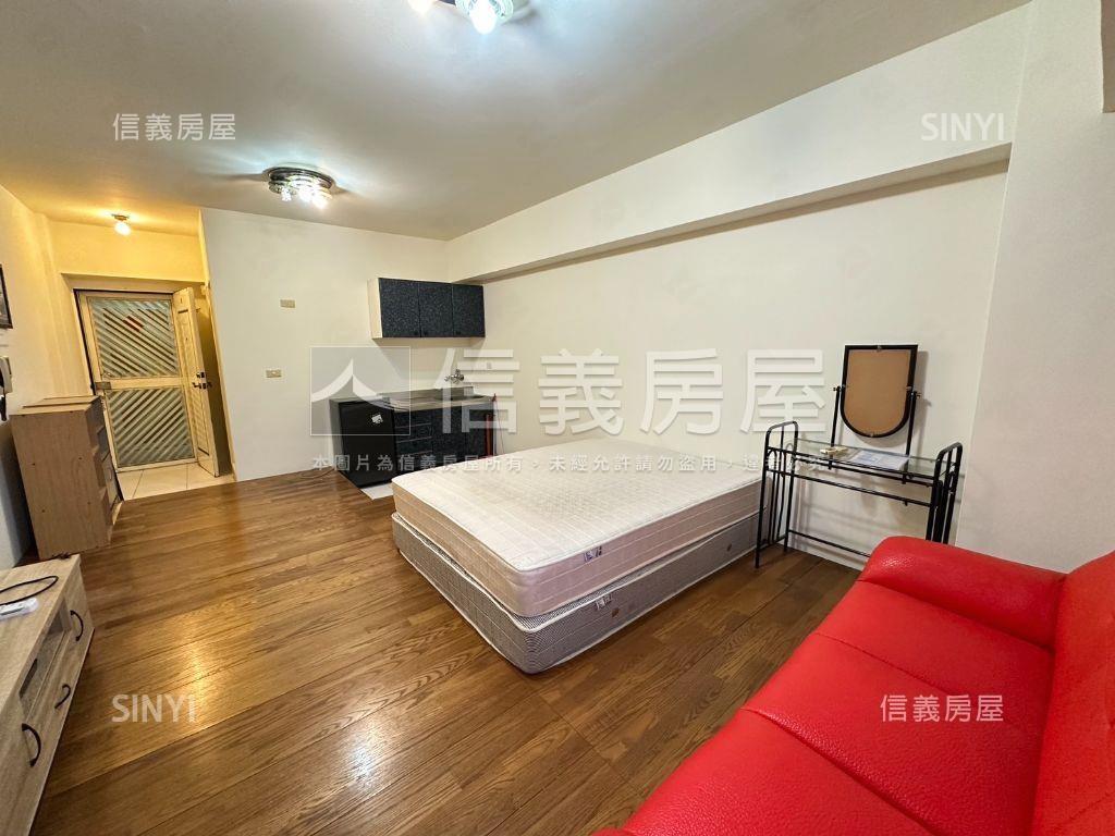 新興貴族精美套房房屋室內格局與周邊環境