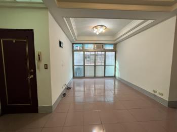 低樓層方正公寓