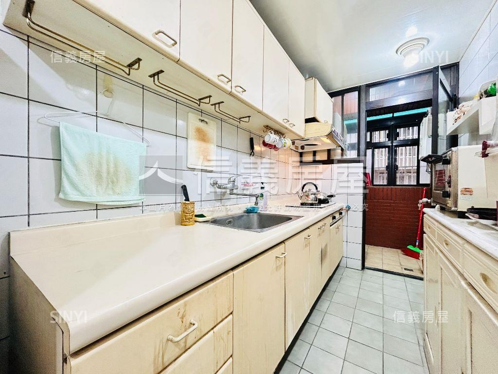 劍橋名門高樓美邸房屋室內格局與周邊環境