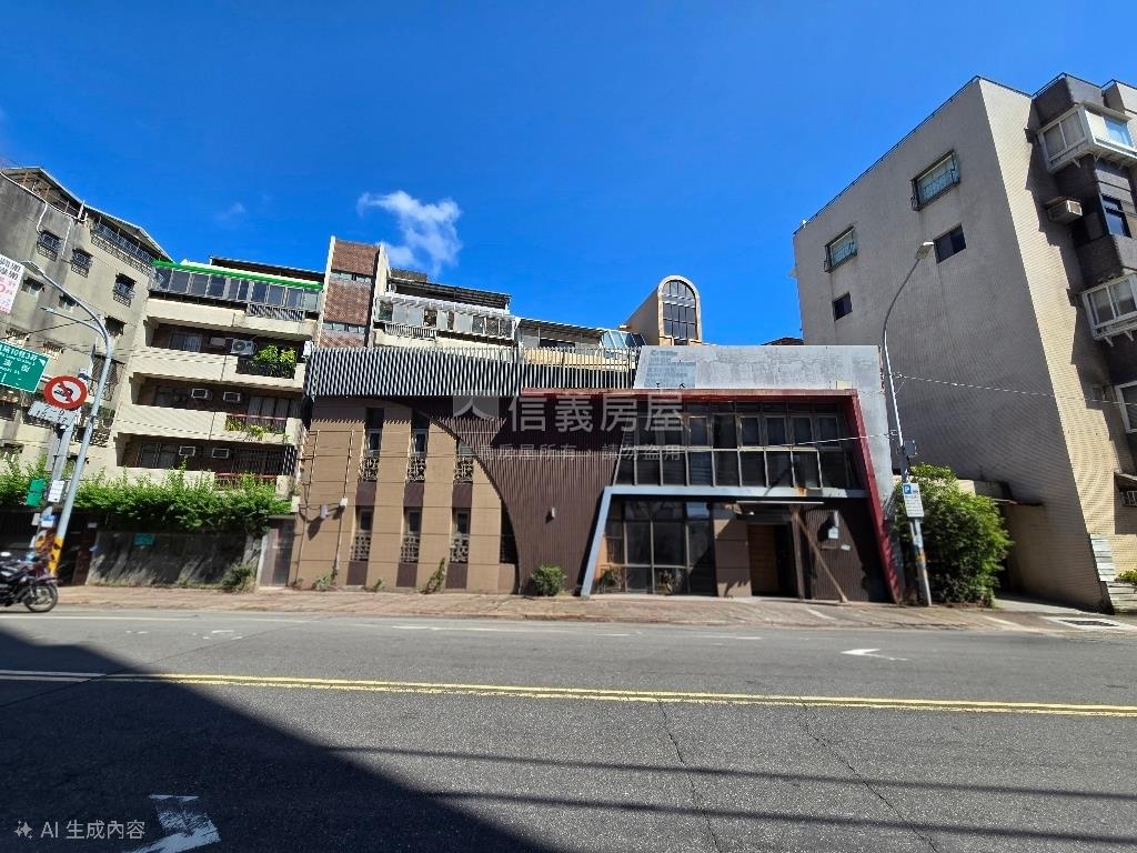 稀有醒目邊間透天店面釋出房屋室內格局與周邊環境