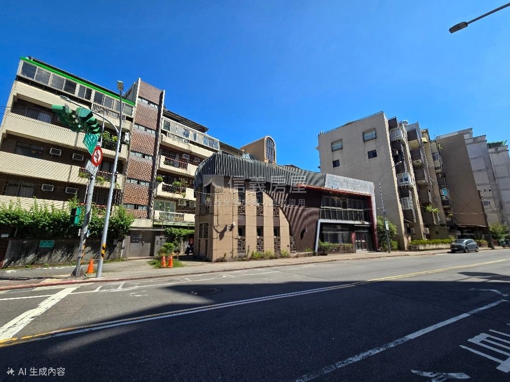 稀有醒目邊間透天店面釋出房屋室內格局與周邊環境