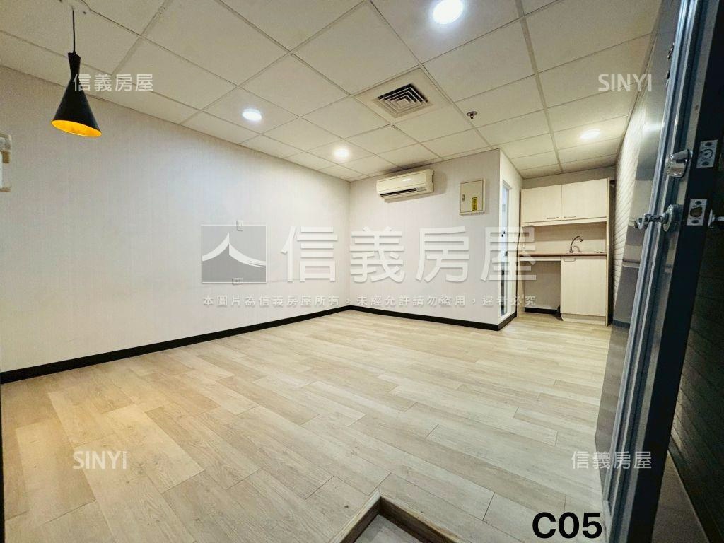 專任近興大２６３坪商辦房屋室內格局與周邊環境