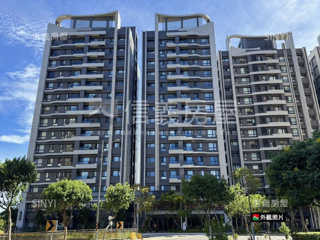 富宇天匯山巒疊翠坐北朝南房屋室內格局與周邊環境