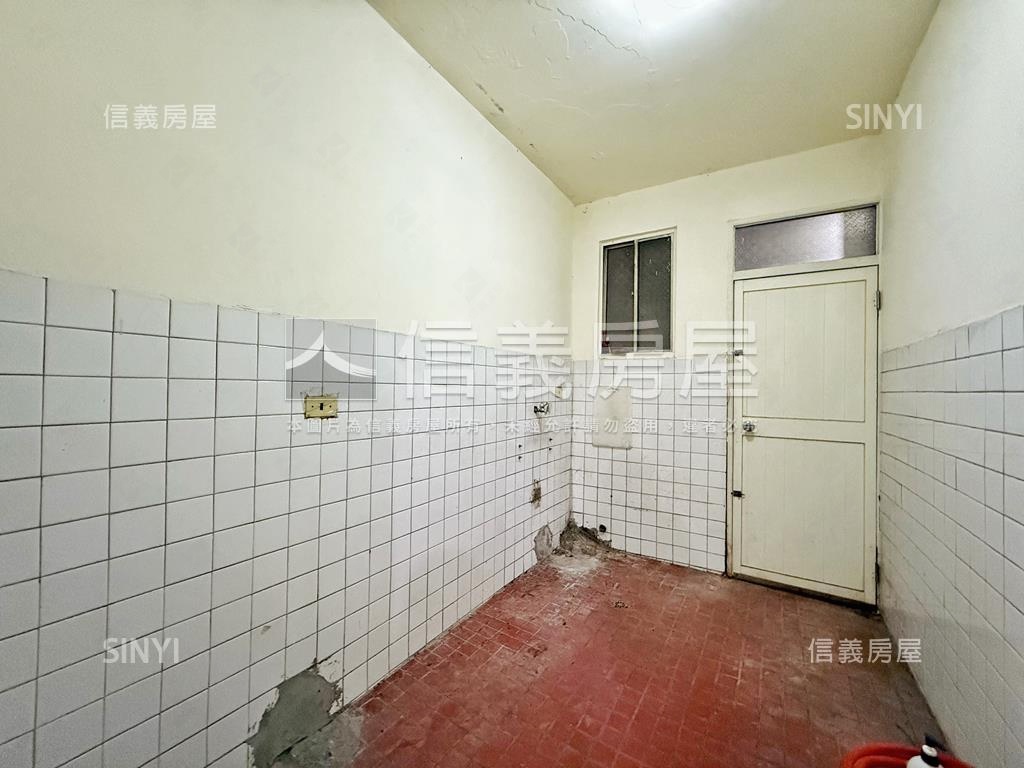 鳳吉！稀有釋出一樓房屋室內格局與周邊環境