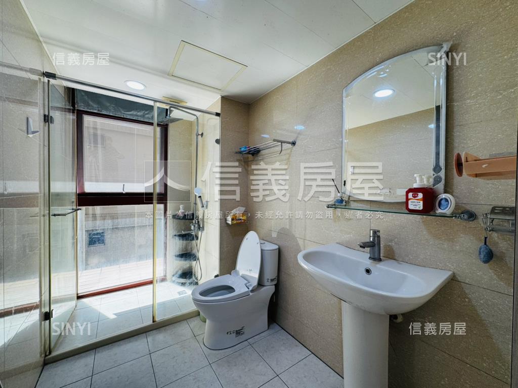 稀有釋出晶鑽大空間加車位房屋室內格局與周邊環境