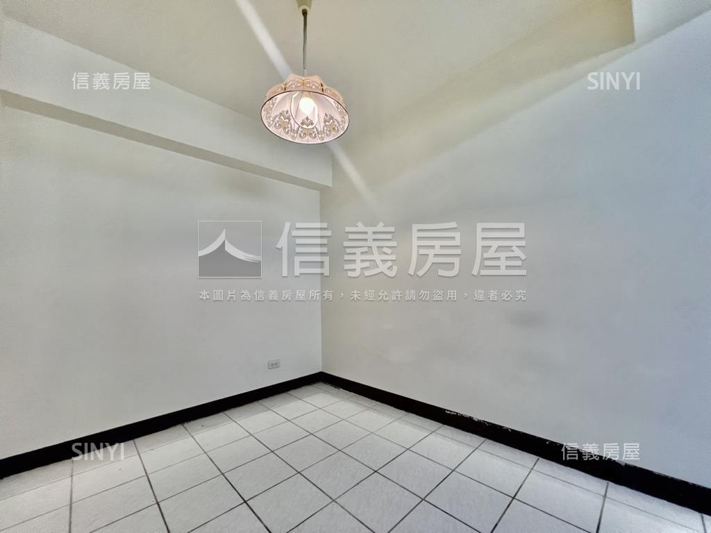 林肯特區｜採光好｜大三房房屋室內格局與周邊環境