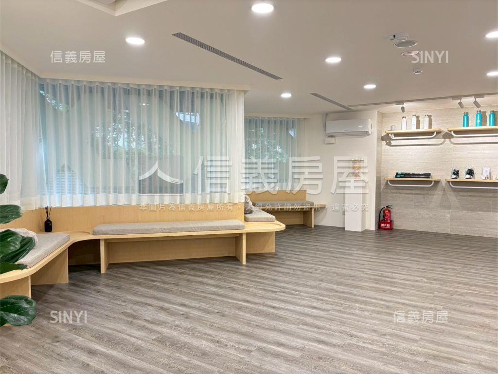 黑松通商面信義２樓辦公房屋室內格局與周邊環境