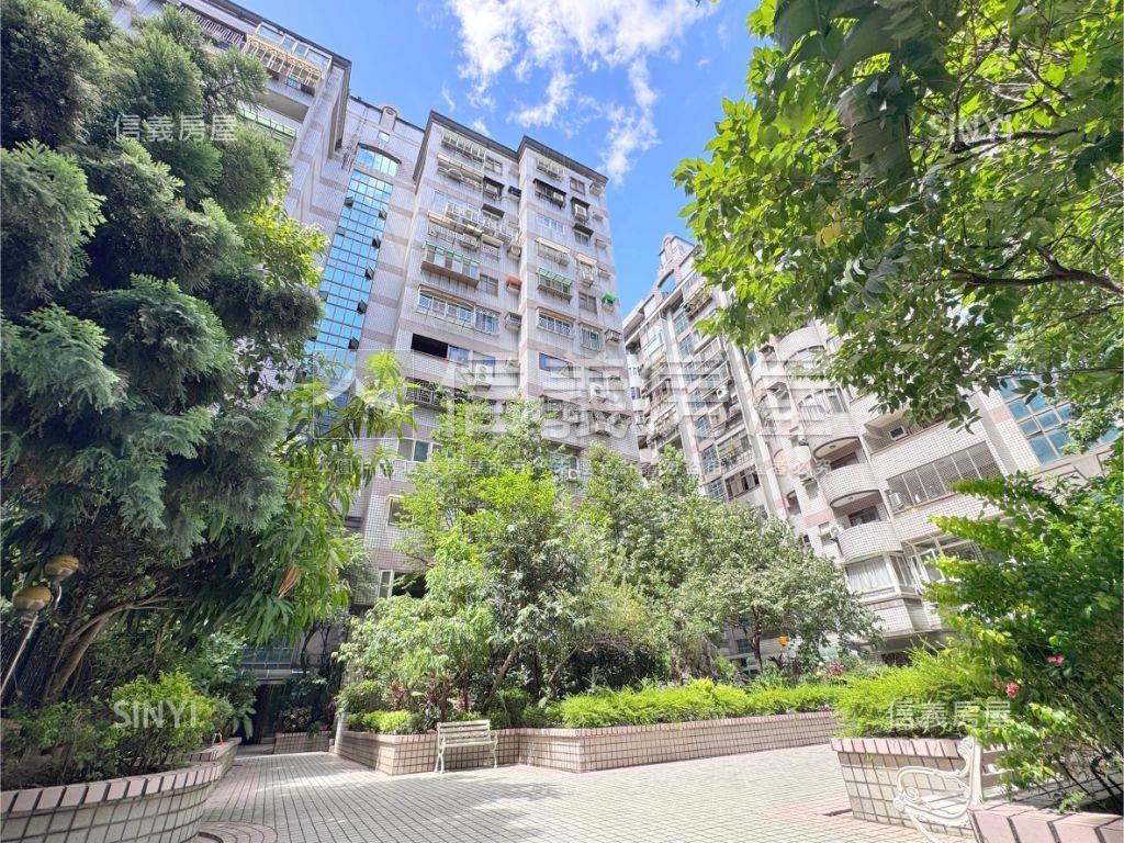 泰隆邊間方正典藏三房車位房屋室內格局與周邊環境