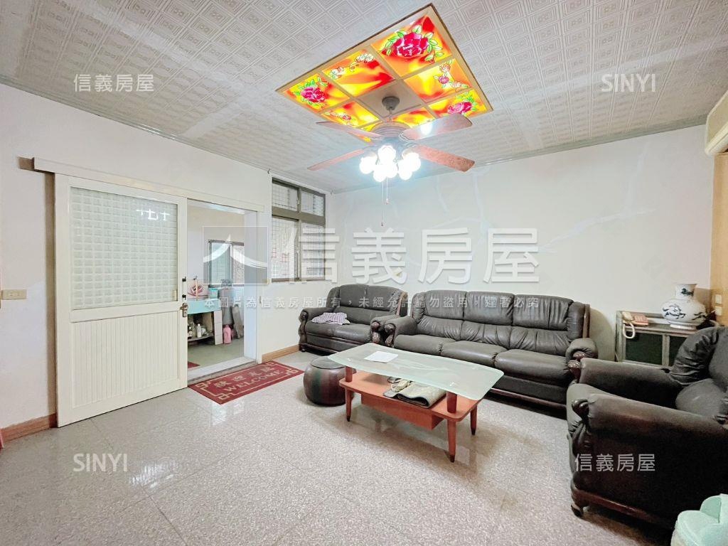 榮華街透天房屋室內格局與周邊環境