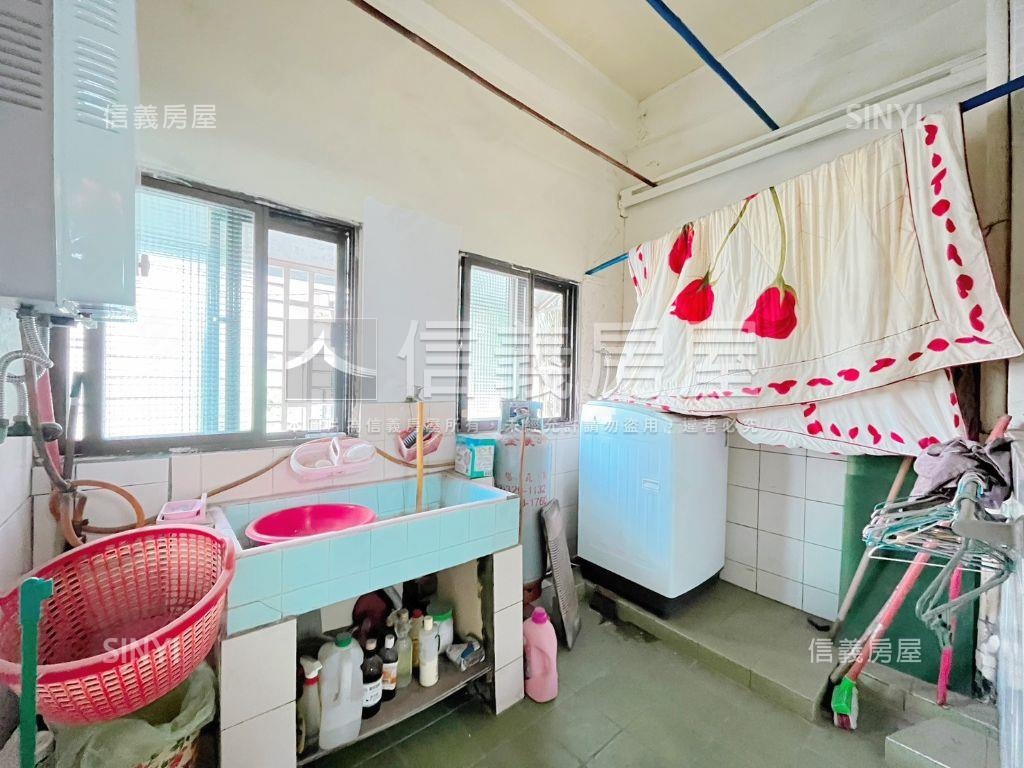 榮華街透天房屋室內格局與周邊環境