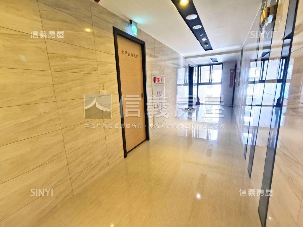 楠科捷運棧二房二衛優美邸房屋室內格局與周邊環境