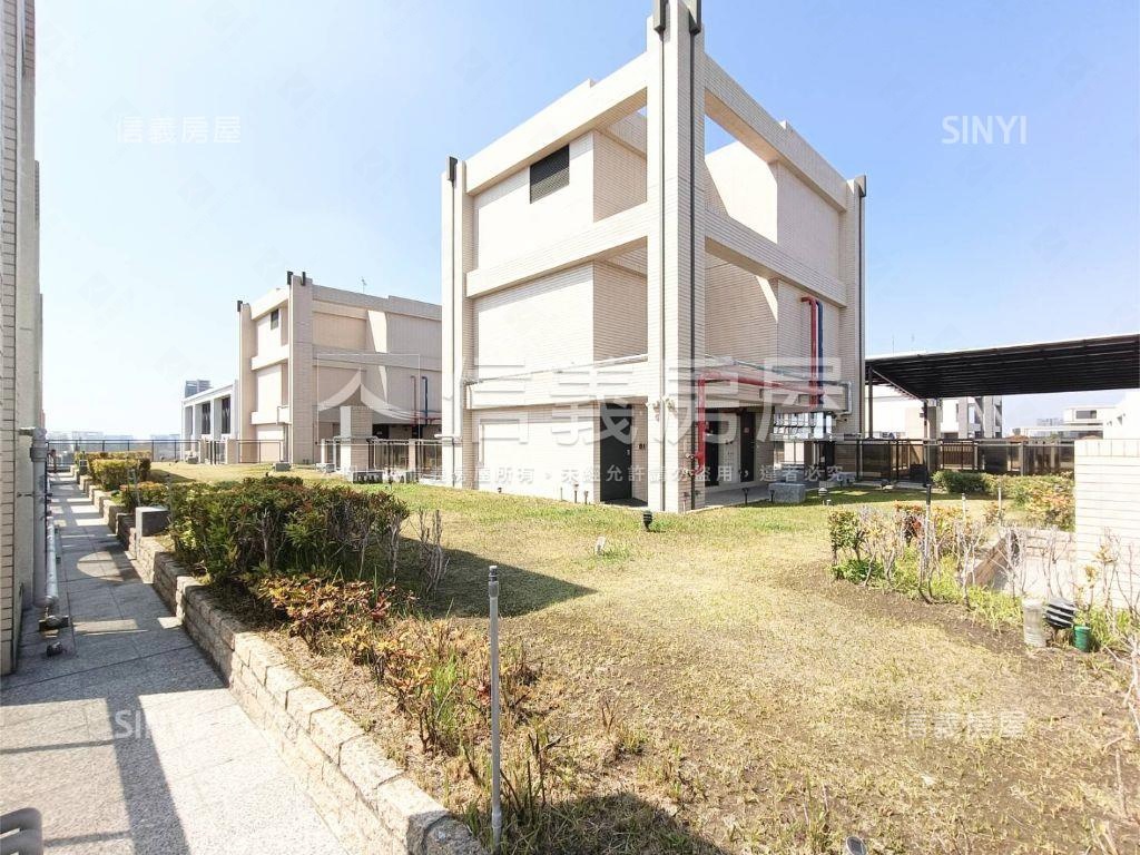 楠科捷運棧二房二衛優美邸房屋室內格局與周邊環境