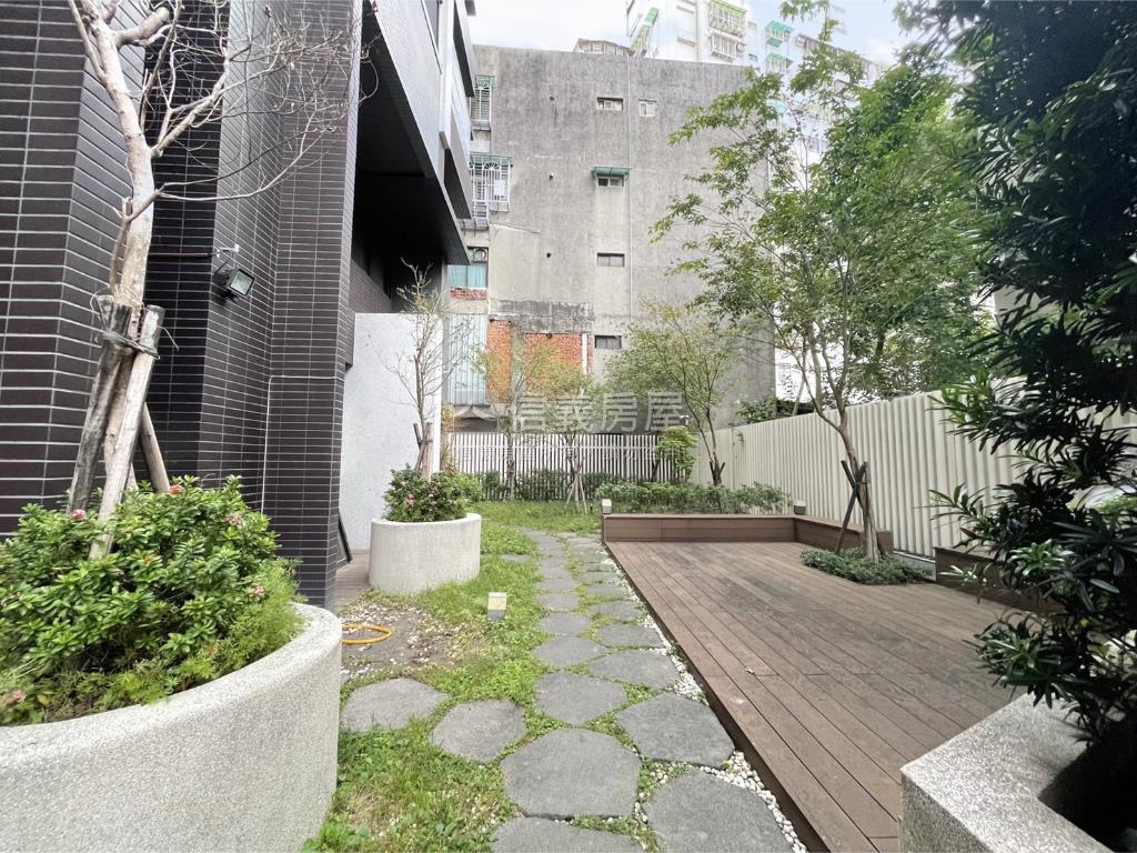 及第好悅兩房車位房屋室內格局與周邊環境