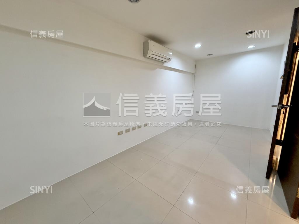 延吉３樓獨戶大空間房屋室內格局與周邊環境