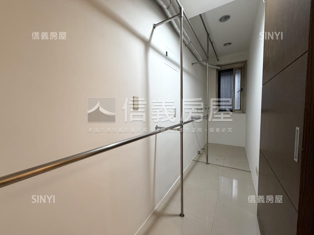 延吉３樓獨戶大空間房屋室內格局與周邊環境