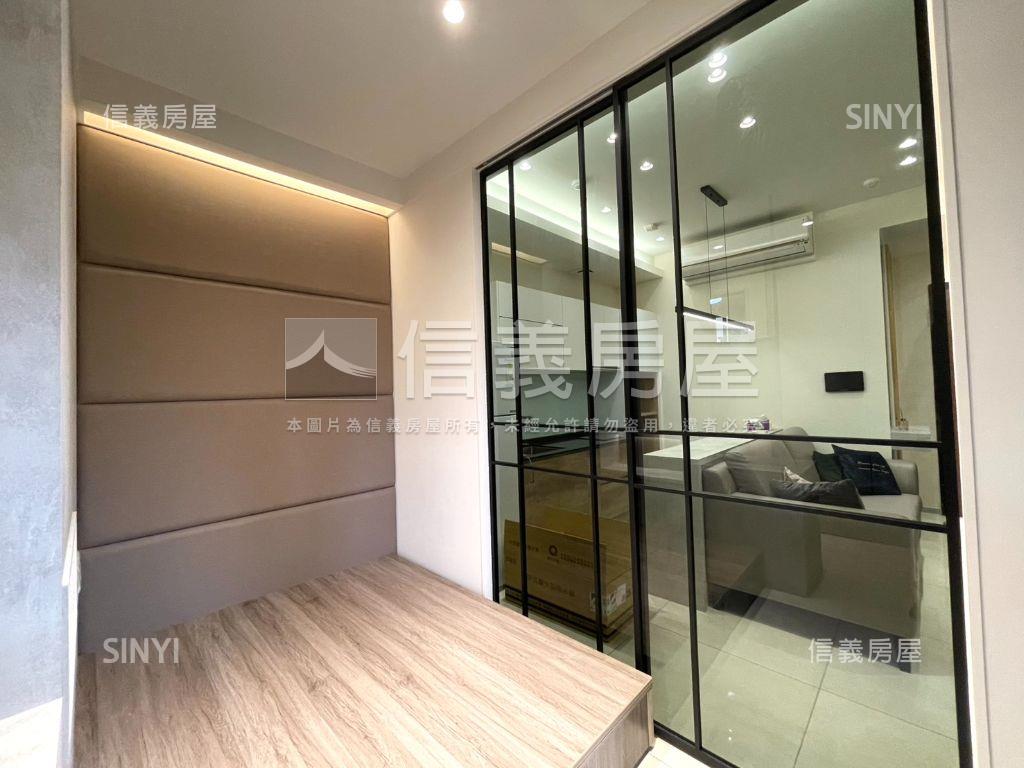 近五期美裝潢套房房屋室內格局與周邊環境