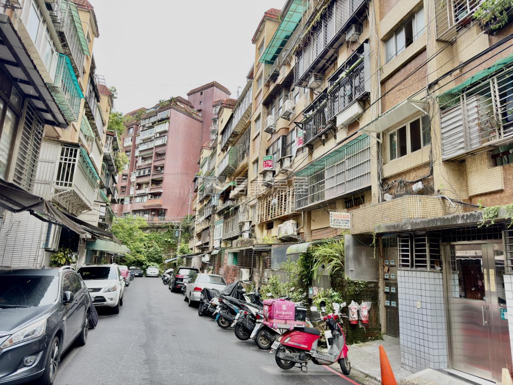 強推！如意３樓●方正美寓房屋室內格局與周邊環境