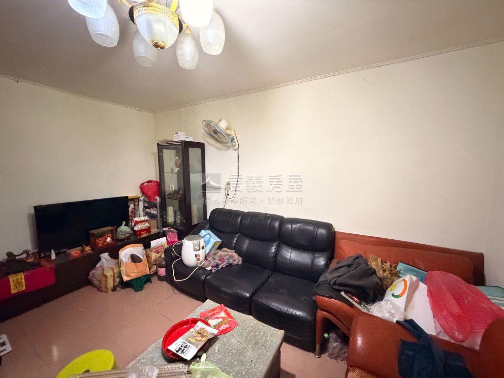 中壢崁頂路稀有大地坪平房房屋室內格局與周邊環境