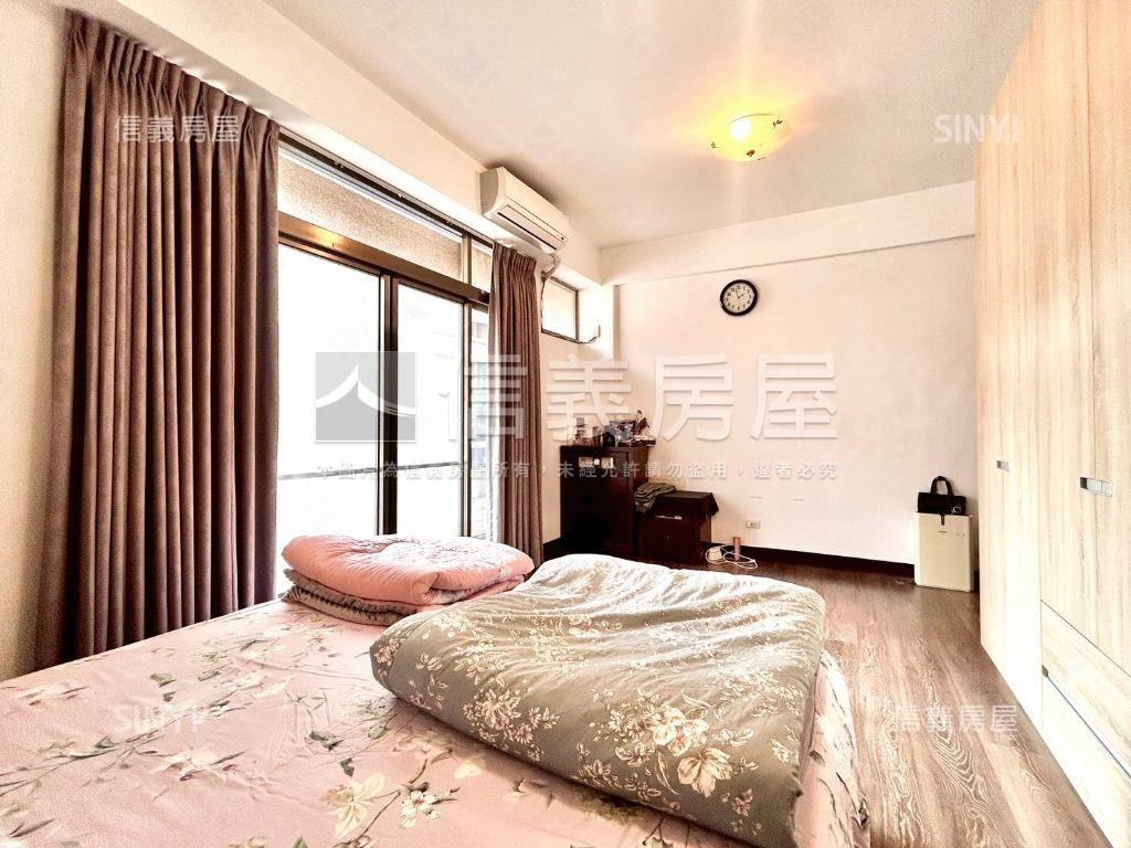 南區大地坪別墅可停三車房屋室內格局與周邊環境