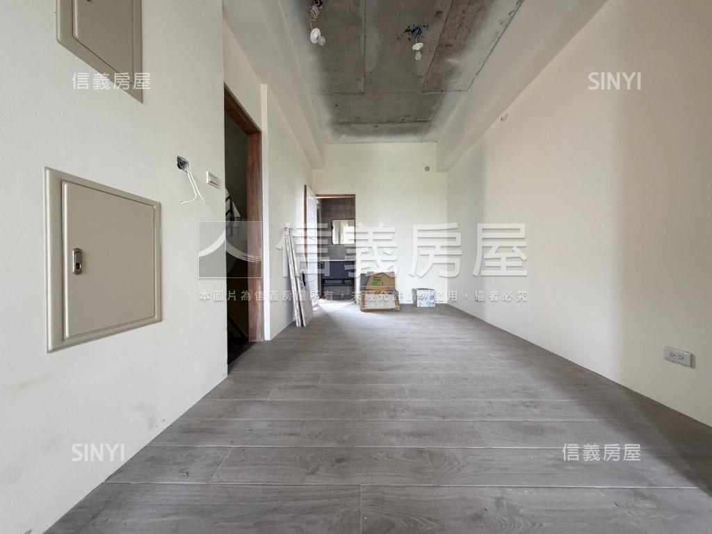 青埔全新電梯透天美宅房屋室內格局與周邊環境
