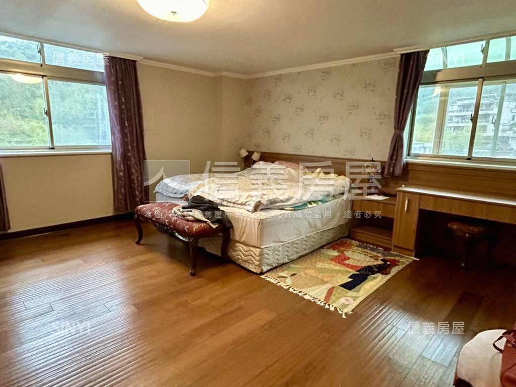 綠地景觀別墅房屋室內格局與周邊環境