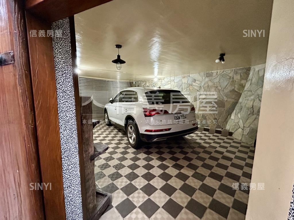綠地景觀別墅房屋室內格局與周邊環境