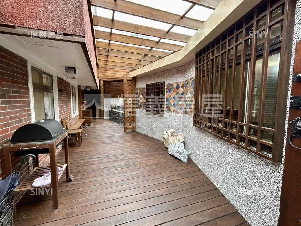 綠地景觀別墅房屋室內格局與周邊環境