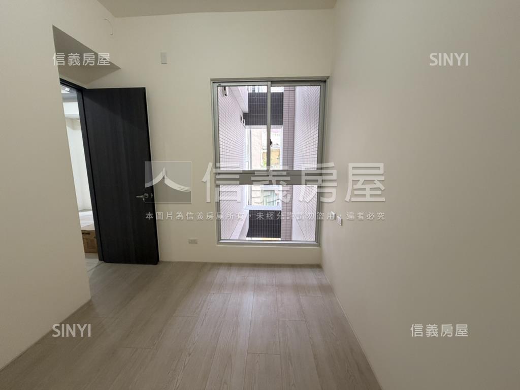 亞昕一緻兩房☛雙衛浴房屋室內格局與周邊環境