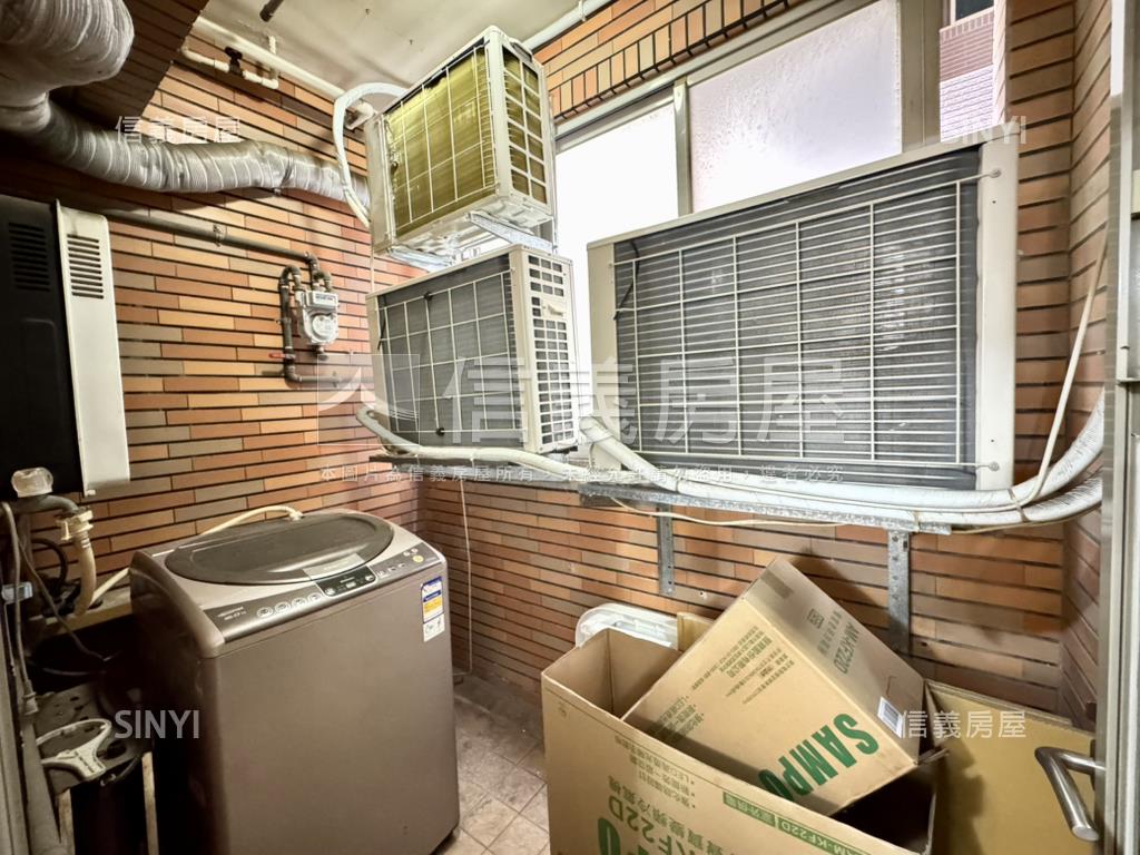 雷諾瓦美２房房屋室內格局與周邊環境